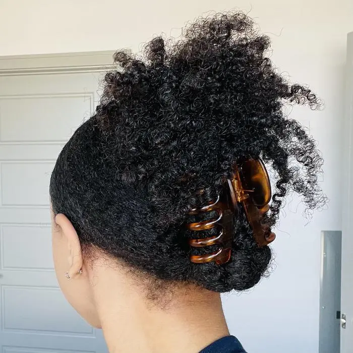 Nia Michelle ( shesnatural96 )