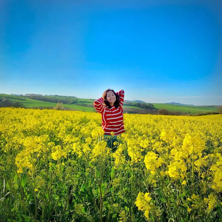 Shirley Noviyanti ( shirley )