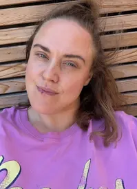 Sophie Ashton ( sophiejashton )