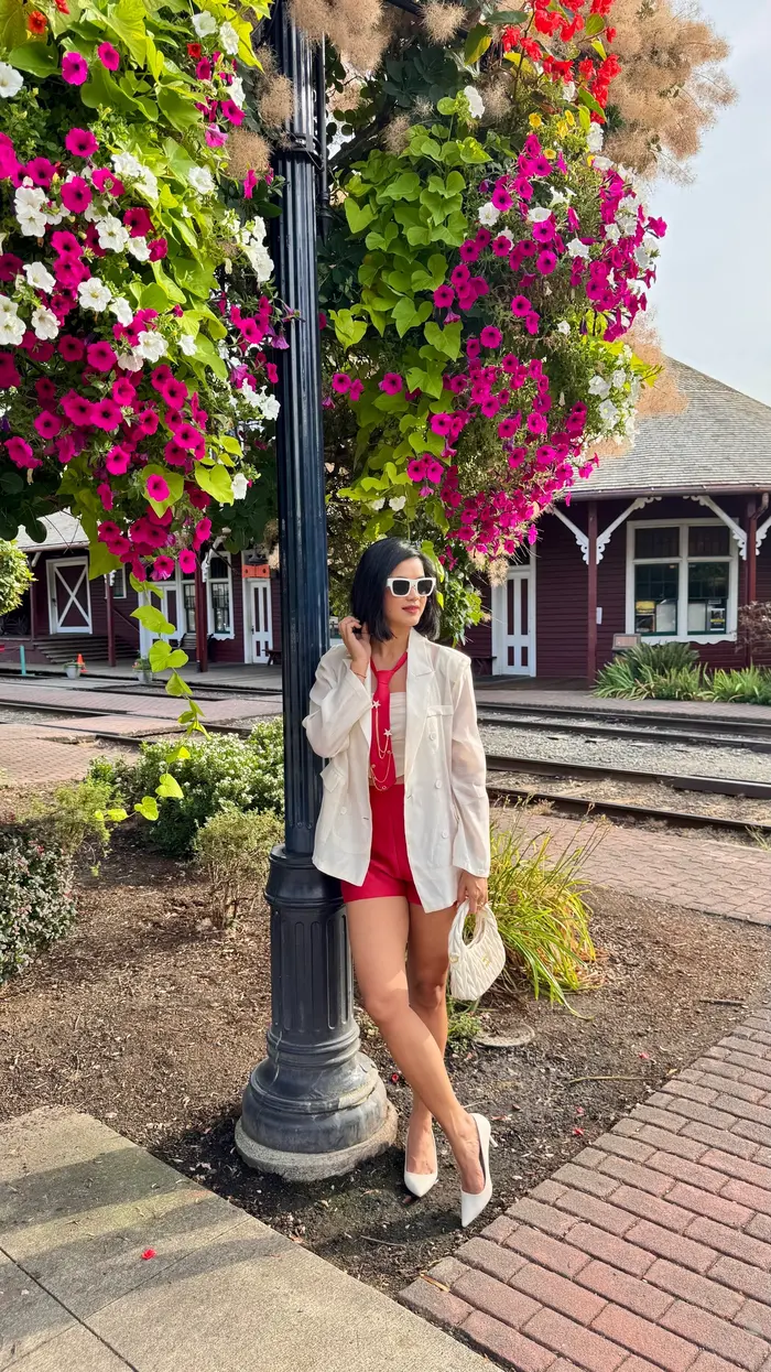 Hema Saini ( storiesbyhema )