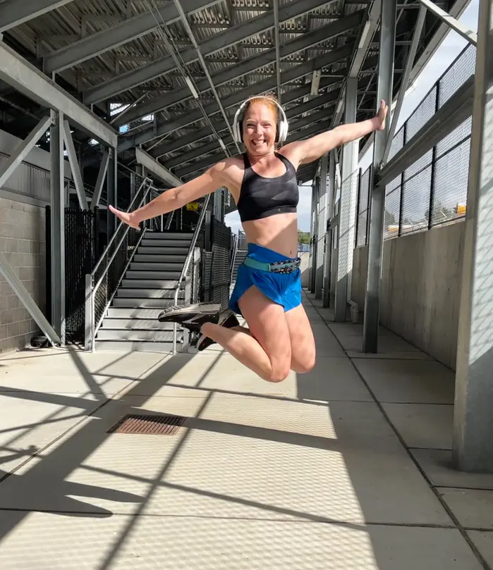 Nicole Hammond ( stronggingermama )