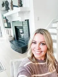 Emily Maldonado ( styledmicasa )