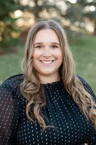 Taryn Garry ( taryngarry )