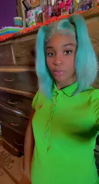 Tavia Harrison ( tavia )