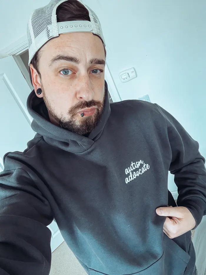Daniel Jones ( theaspieworld )