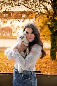 Melissa ( thecrazycatgang )
