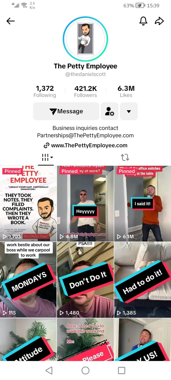 Daniel Scott ( thepettyemployee )