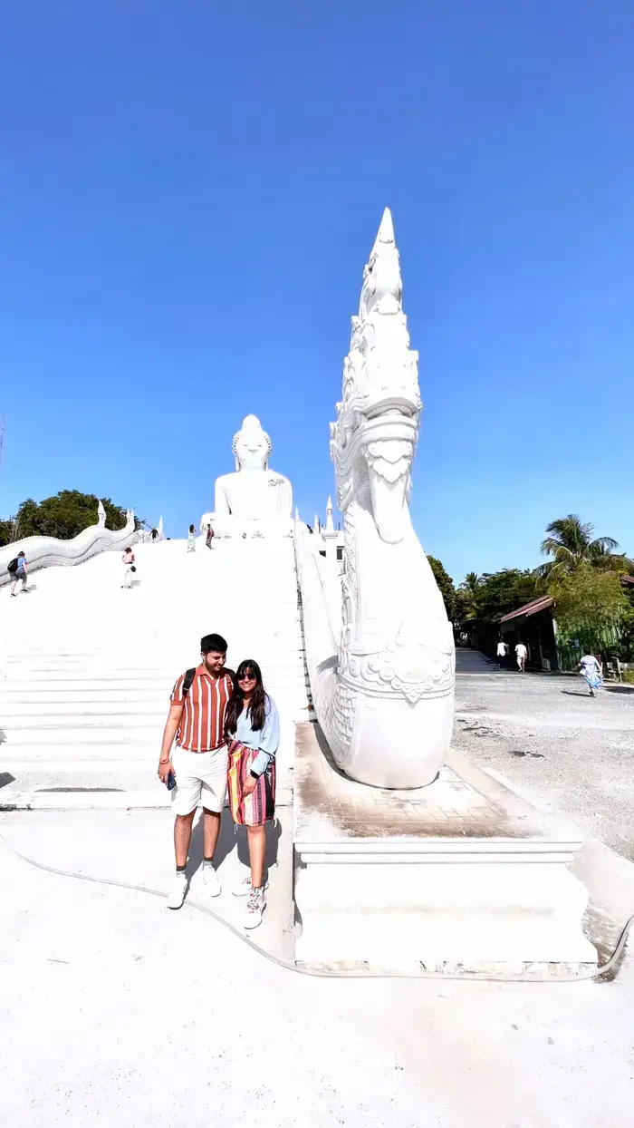 Thetravelcompass ( thetravelcompass )