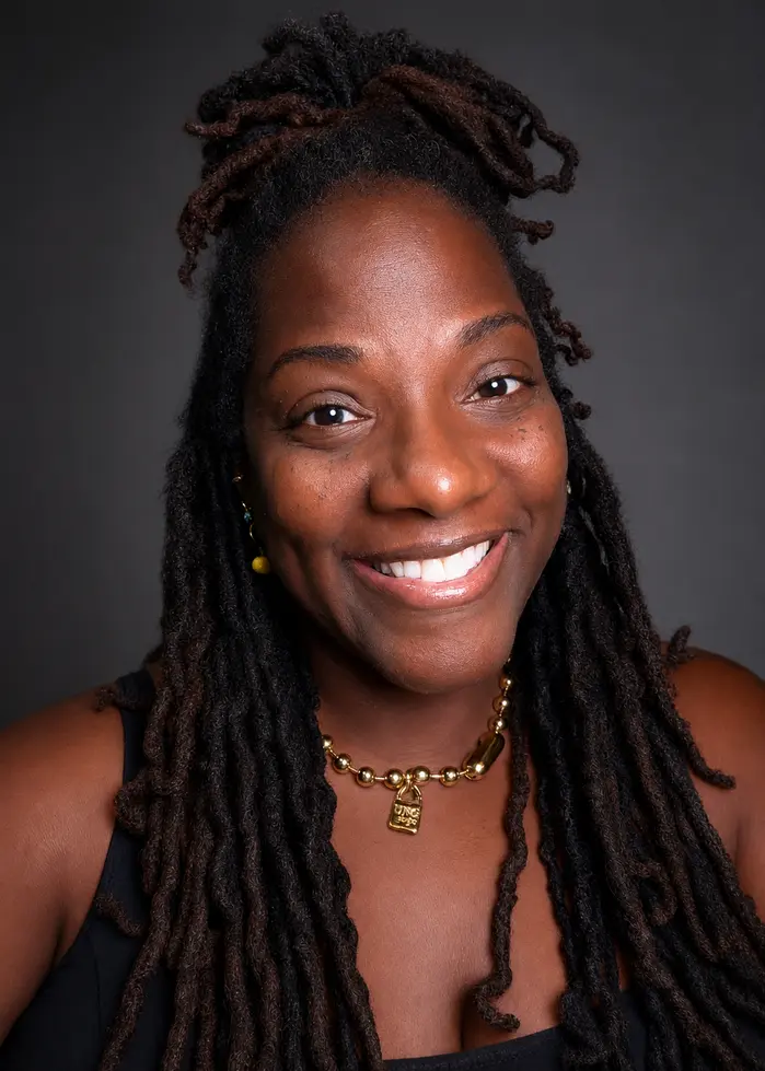Yolonda Manning ( theyolocreative )