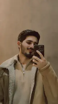 Abdullah Khan ( typicalabdullah )