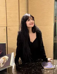 Vicky Cerioni ( vickycerioni )
