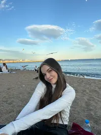 Weronika Szostak ( weronikaszostak )