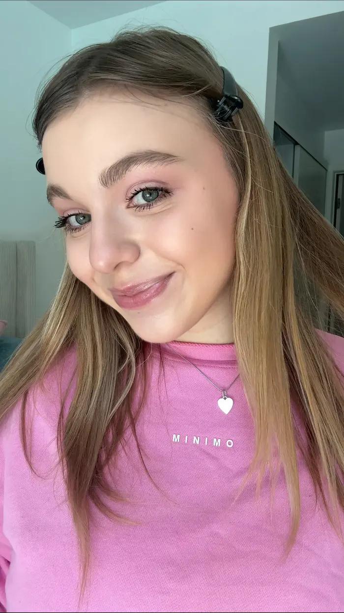 Zlata Zueva ( zlataz )